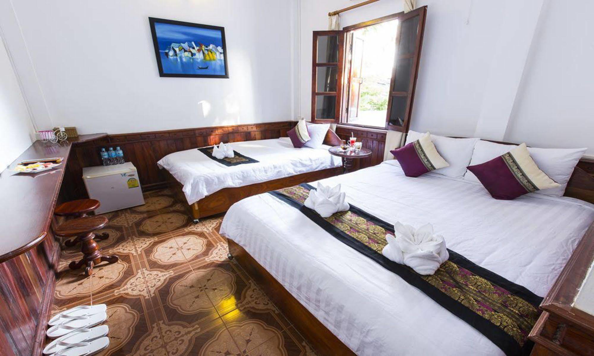 לואנג פרבאנג Moon'S House Hotel מראה חיצוני תמונה