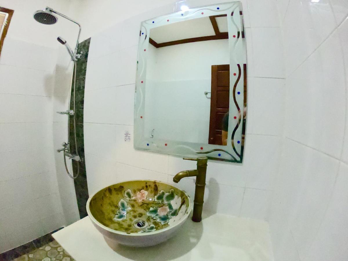 לואנג פרבאנג Moon'S House Hotel מראה חיצוני תמונה